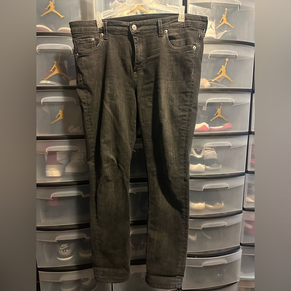 Black wash jeans